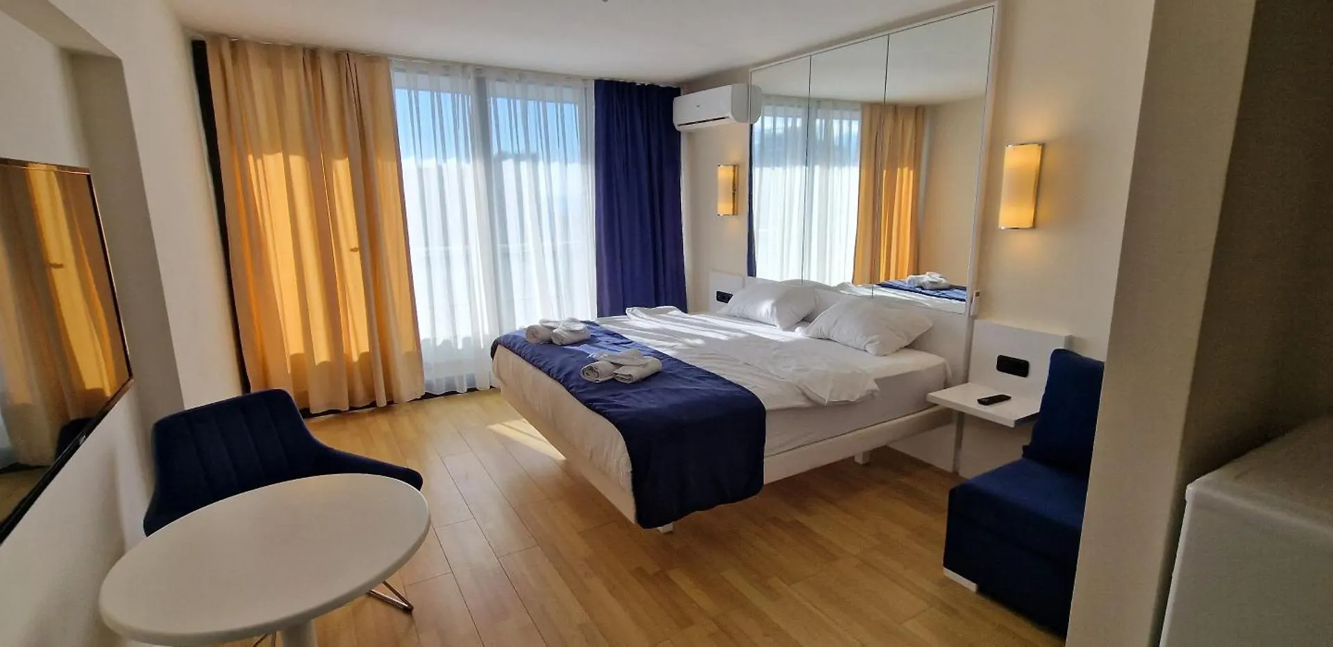Paragon Hotel - Orbi City Batumi